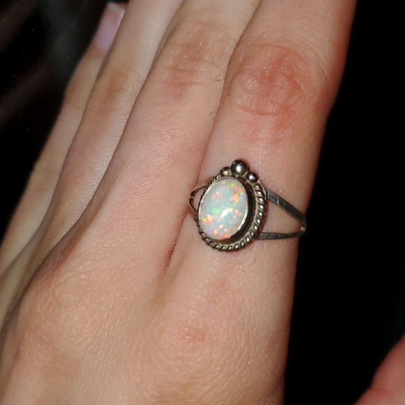 Fire opal ring - Picture 2 of 2